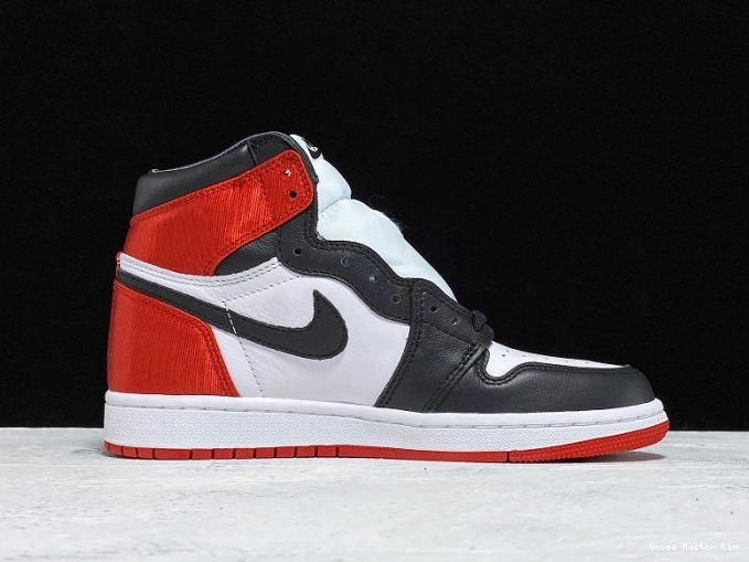 1 Black Jordan CD0461-016 Satin Toe High Retro Air 0728